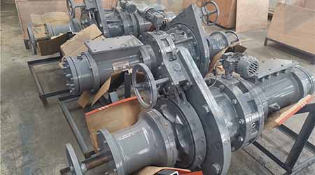 Three sets of 16mm electric windlass capstan have been delivered to Russia.