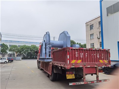 Four sets of 250kN electric mooring winch were successfully delivered to Nanyang shipyard