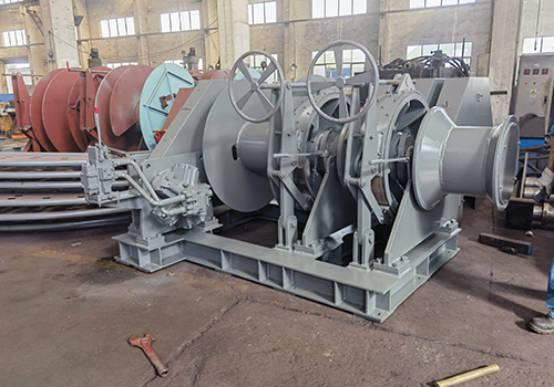 38MM ANCHOR WINDLASS&MOORING WINCH has been shipped