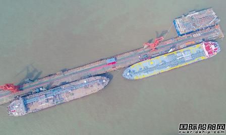 Chinese ships.jpg