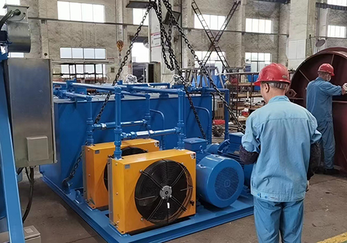 hydraulic pump.jpg
