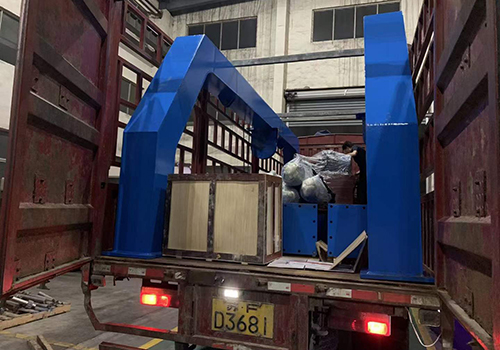 Two sets of A-type hangers.jpg