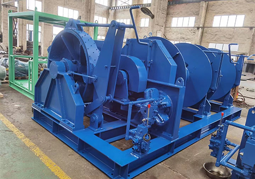 58mm hydraulic anchor winch combination machine.jpg