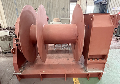 Two sets of 100kN electric winches.jpg