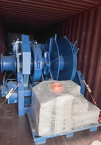 38mm hydraulic ANCHOR WINDLASS&MOORING WINCHsent to domestic shipyards
