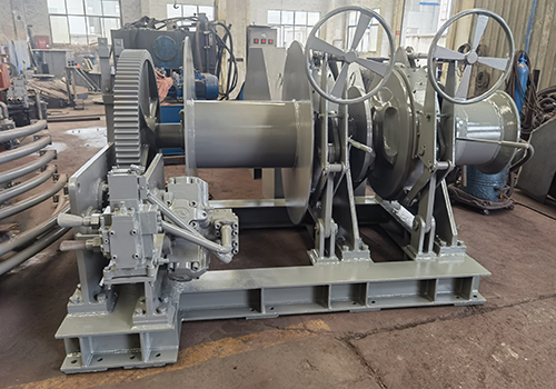 38MM ANCHOR WINDLASS&MOORING WINCH has been shipped